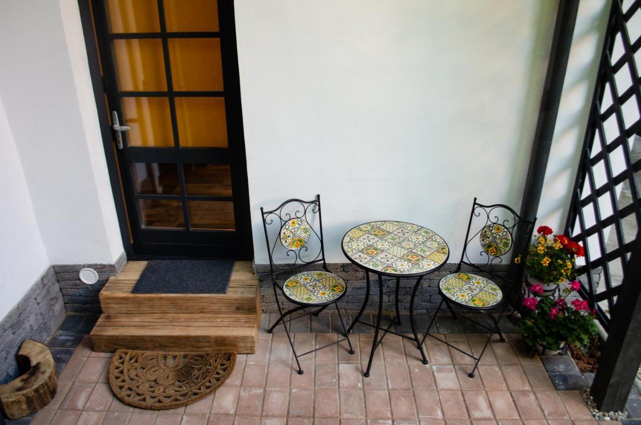 Apartament 42.2 Bistriţa 外观 照片